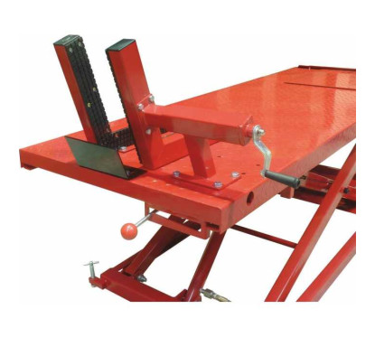 680kg motorfiets as met pneumatische handpomp