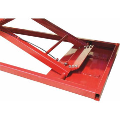 Assale moto da 680 kg con pompa manuale pneumatica