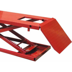 Assale moto da 680 kg con pompa manuale pneumatica