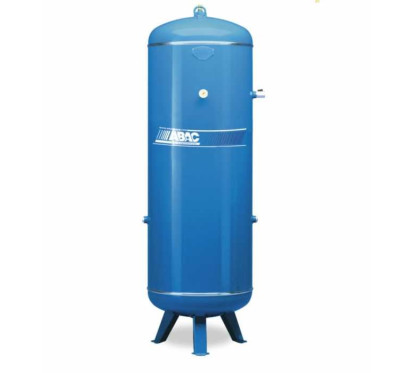 Geverfde verticale tank 11 bar