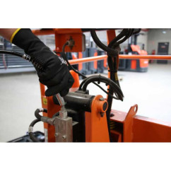 Pompa per grasso 20V 690 bar - 1 batteria agli ioni di litio 2Ah - 1 caricabatterie 3A - scatola