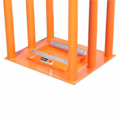 Aufpumpen des Überrollkäfigs für LKW-Reifen