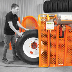 Überrollkäfig mit vollem Aufpumpen der LKW-Reifen