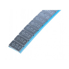 Flache Klebemasse 12x2,5g unbeschichtet. Schachtel mit 100 Stück.